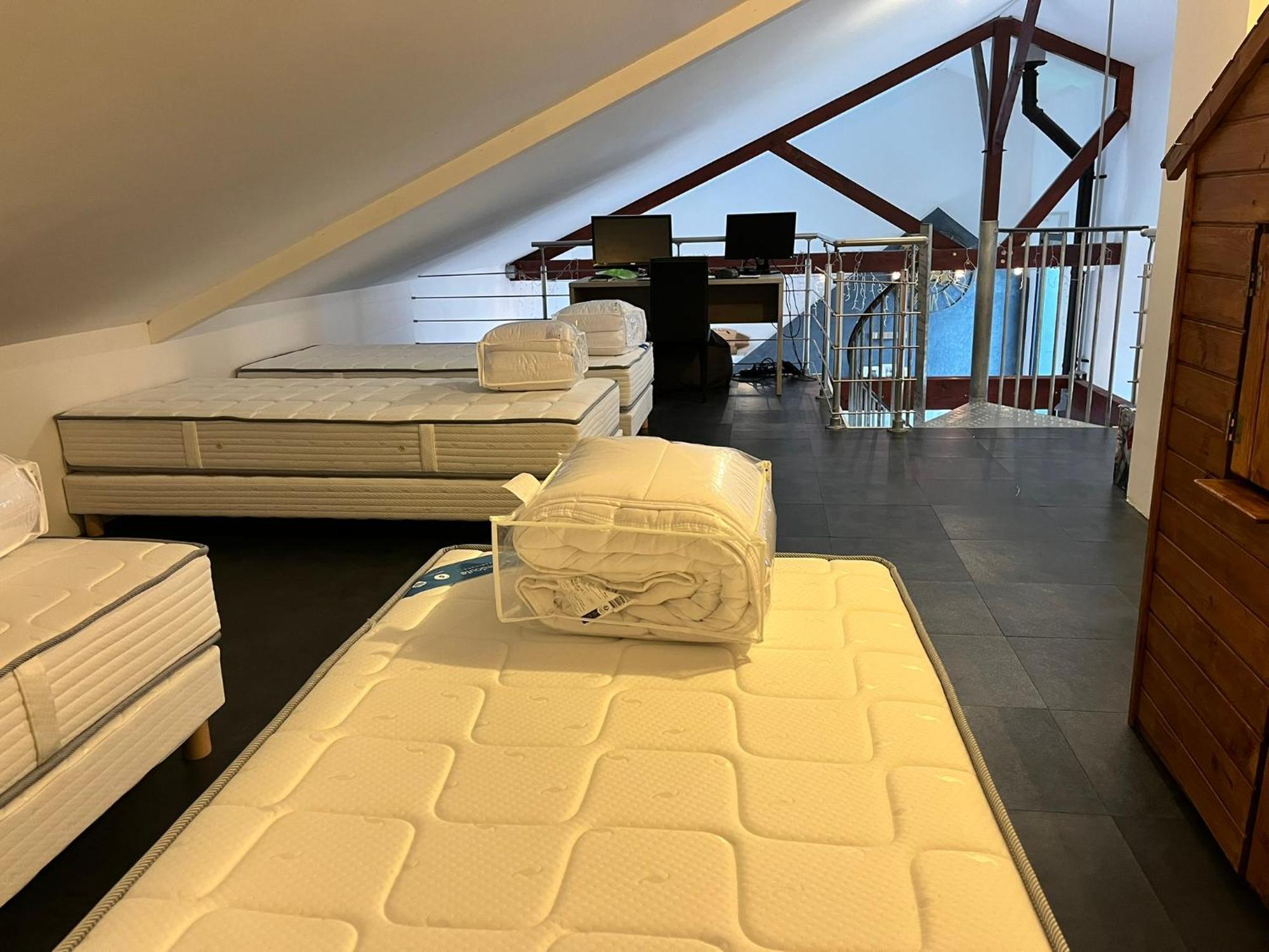 Magnifique Loft 130M2 Le Mans Apartment Ngoại thất bức ảnh
